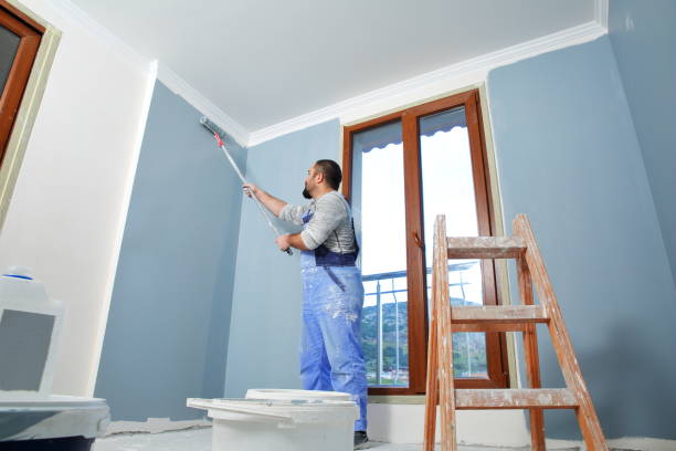 Professional painter at work